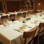 Gasthaus Lowen בית הארחה
