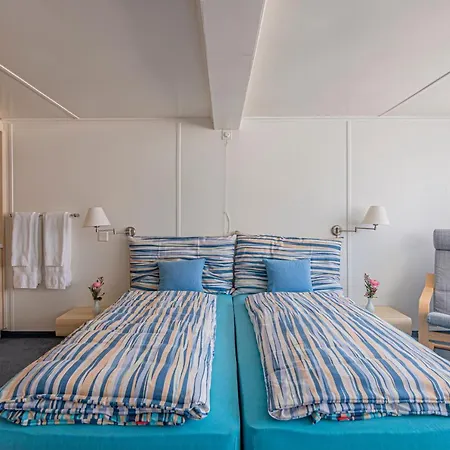 Lowen Guest house